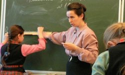 Куда пожаловаться на учителя школы в 2021 году — образец на имя директора, заявление от родителей, анонимно
